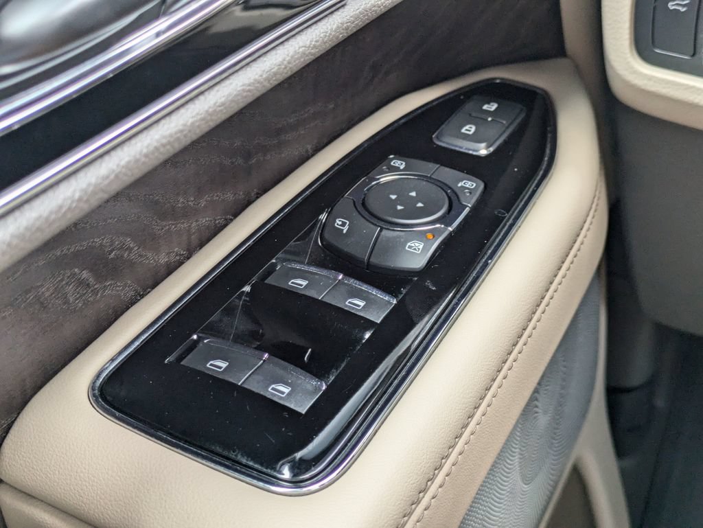 Certified 2022 Lincoln Navigator Reserve AWD/4WD image 28