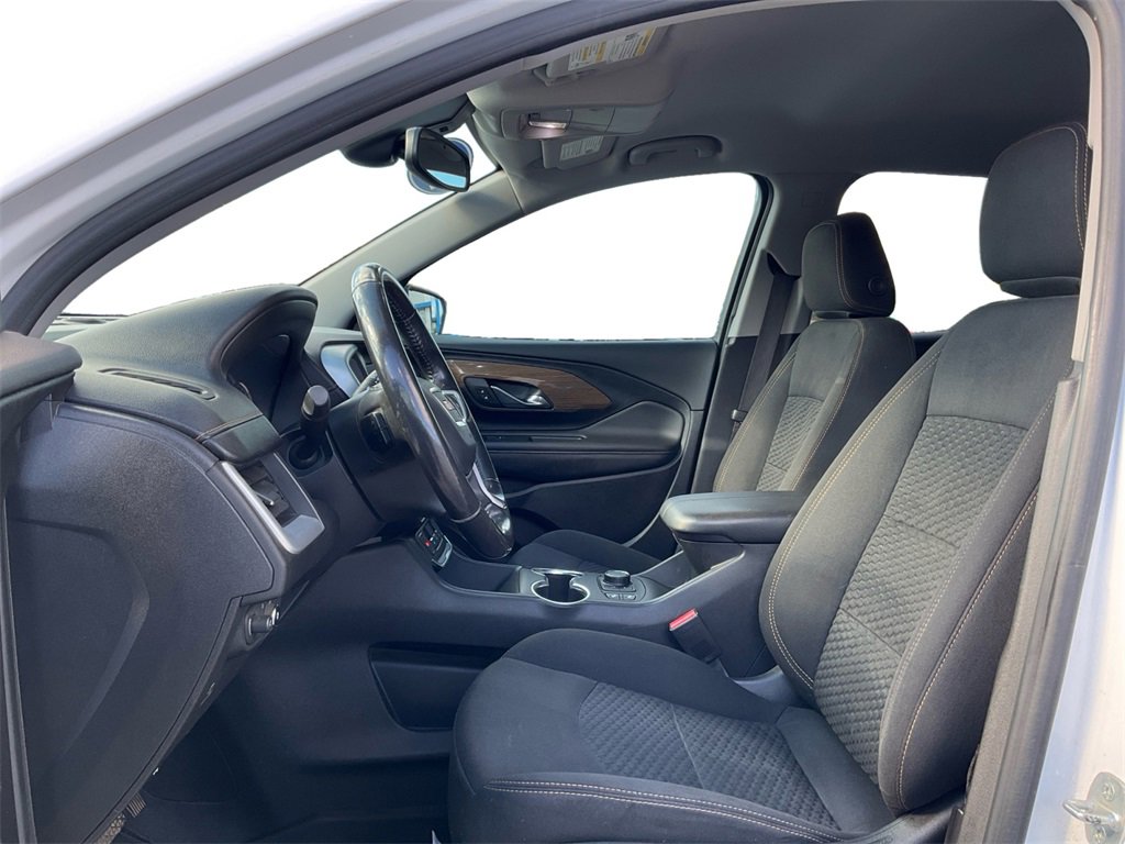 Used 2020 GMC Terrain SLE w/ Driver Convenience Package image 23