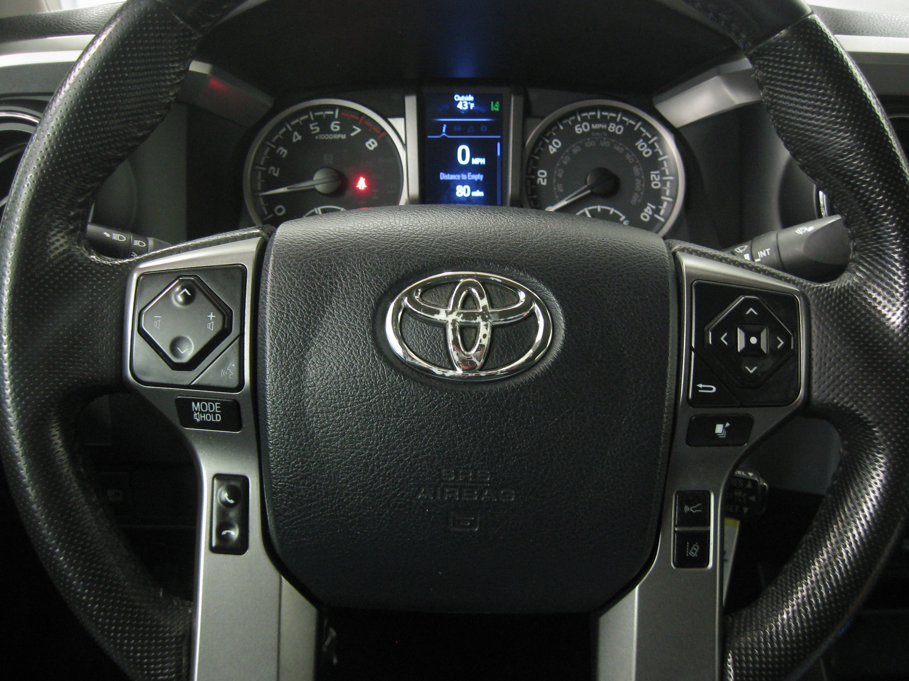 Used 2020 Toyota Tacoma SR5 image 14
