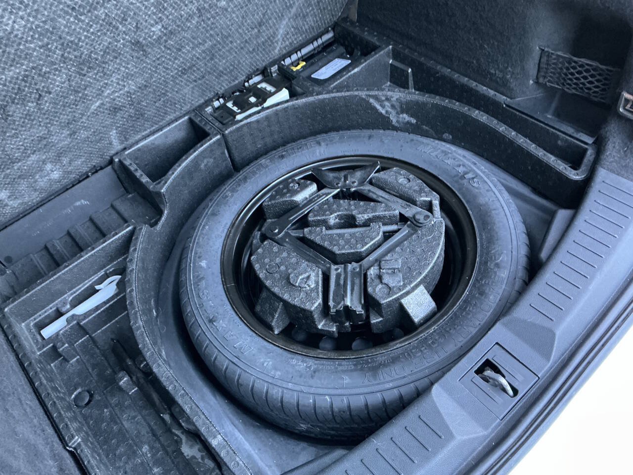 Used 2016 Lincoln MKC Reserve AWD/4WD image 34
