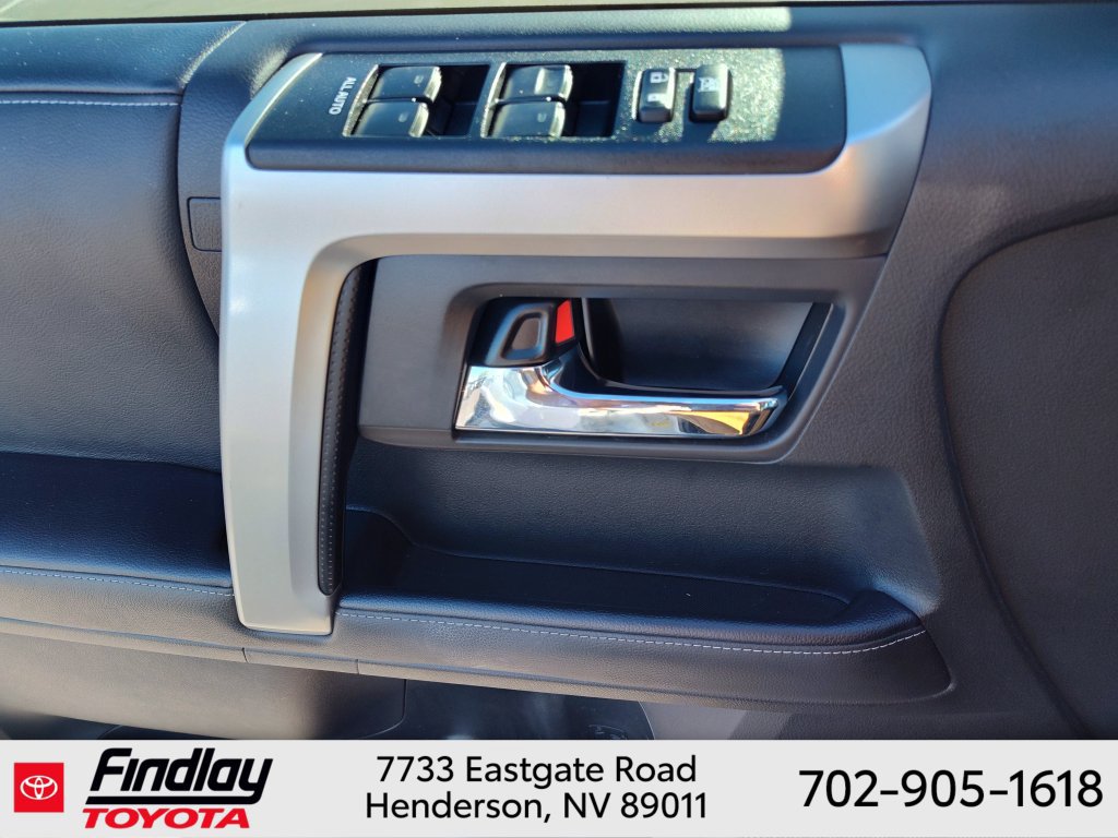 Certified 2023 Toyota 4Runner SR5 AWD/4WD image 19