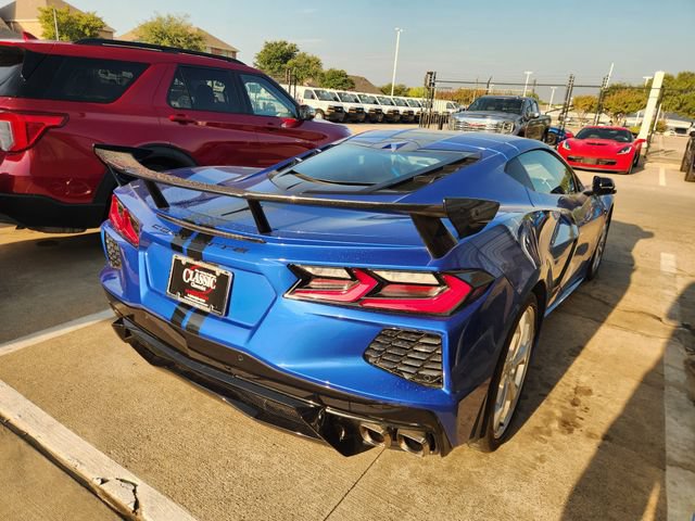 Used 2022 Chevrolet Corvette Stingray Premium Cpe w/ Z51 Performance Package RWD image 6
