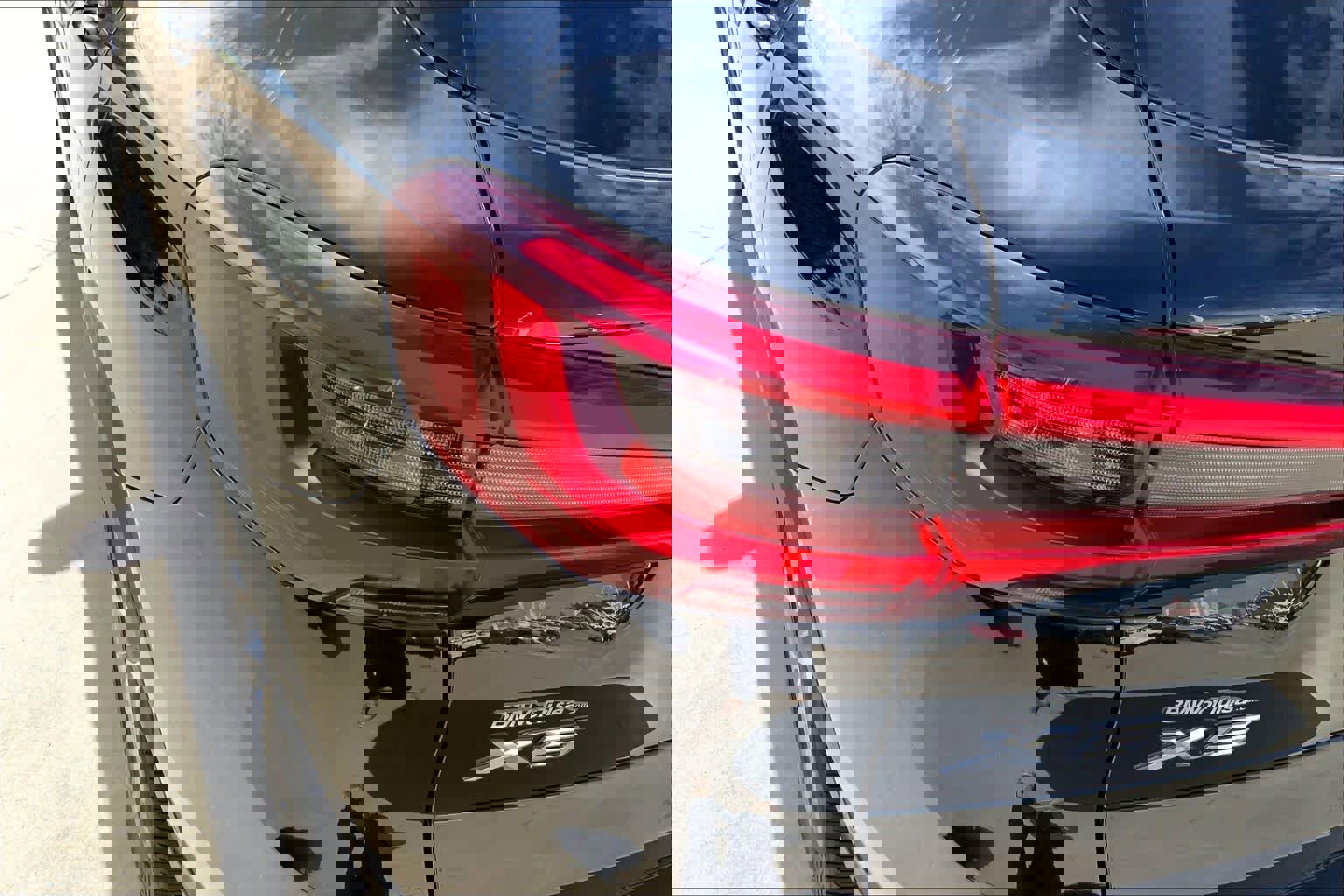 Used 2023 BMW X5 xDrive40i w/ Premium Package image 27