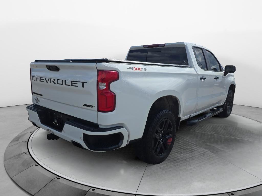 Certified 2024 Chevrolet Silverado 1500 RST w/ Redline Edition AWD/4WD image 3