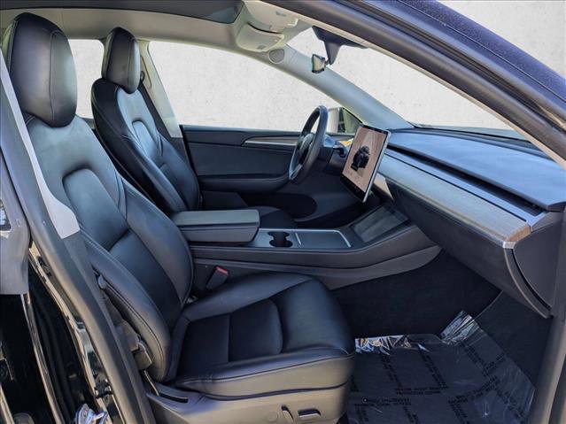 Used 2023 Tesla Model Y Long Range image 21