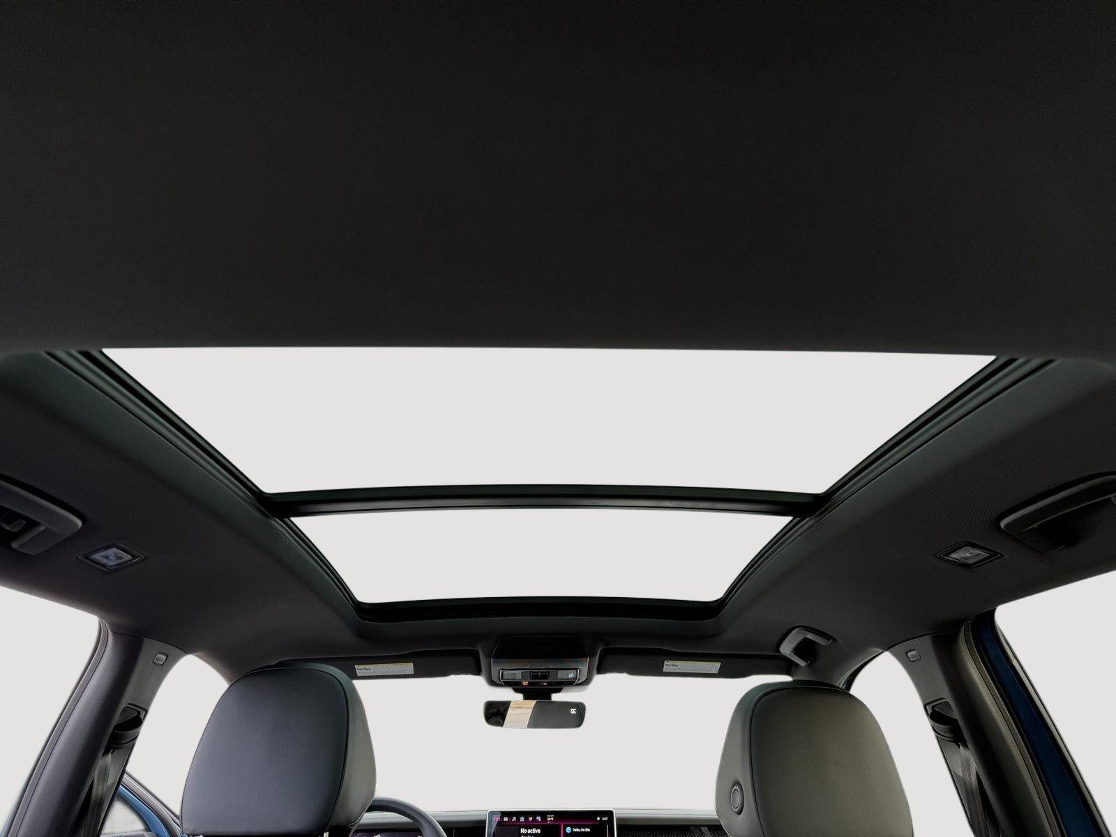 New 2026 Volkswagen Tiguan SE R-Line image 13