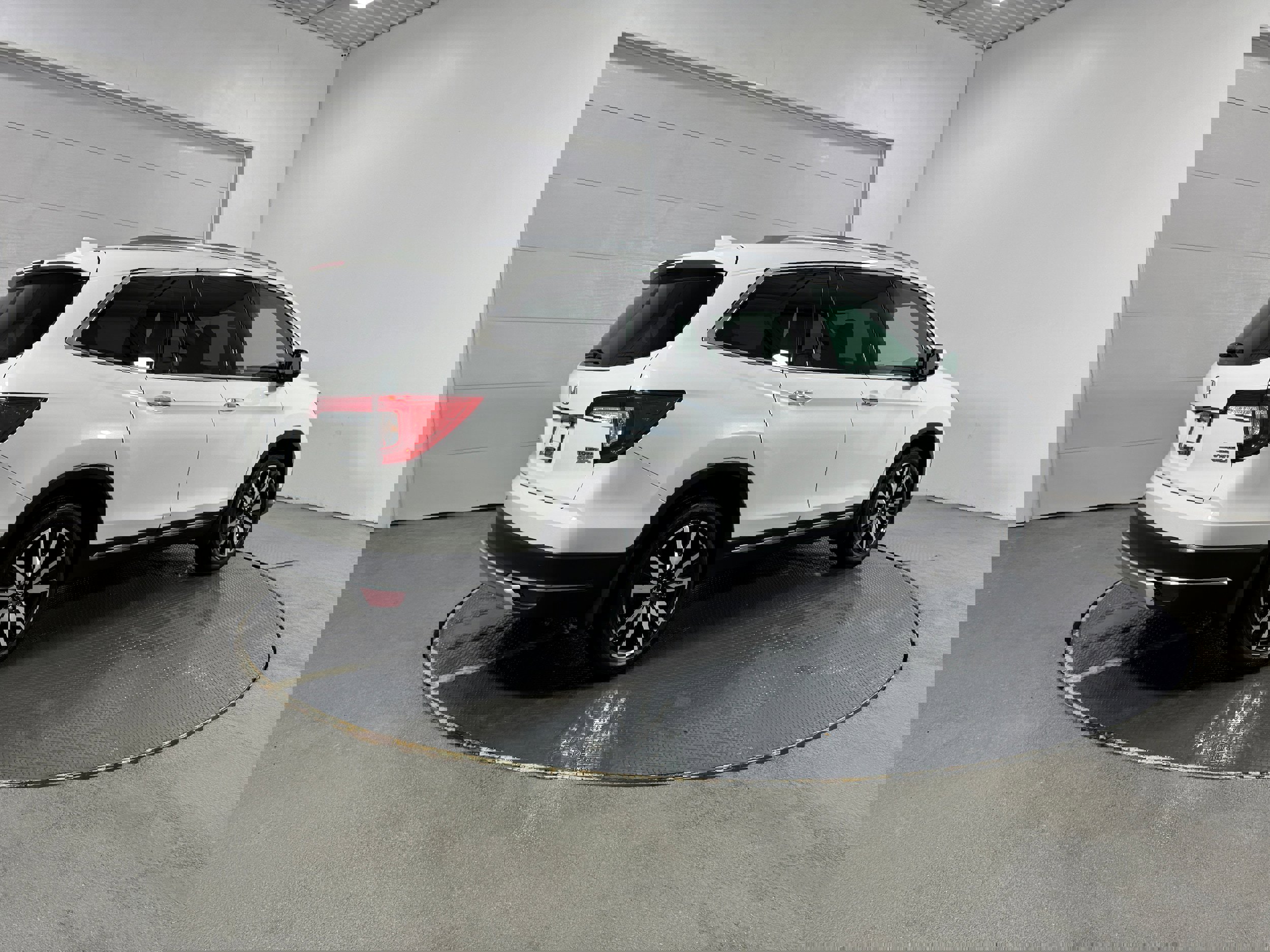 Used 2022 Honda Pilot Touring image 38