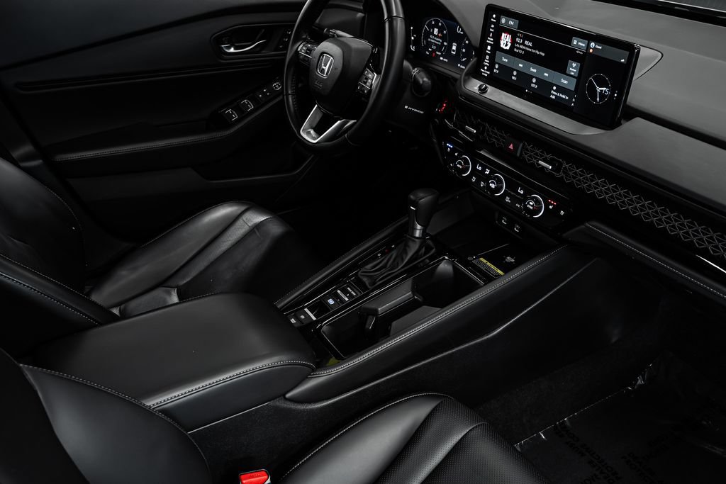 Used 2024 Honda Accord Touring image 29