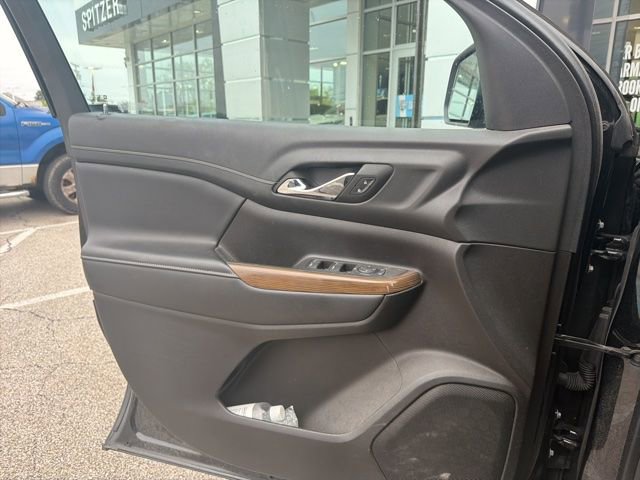 Used 2021 GMC Acadia SLE w/ Elevation Edition FWD image 34