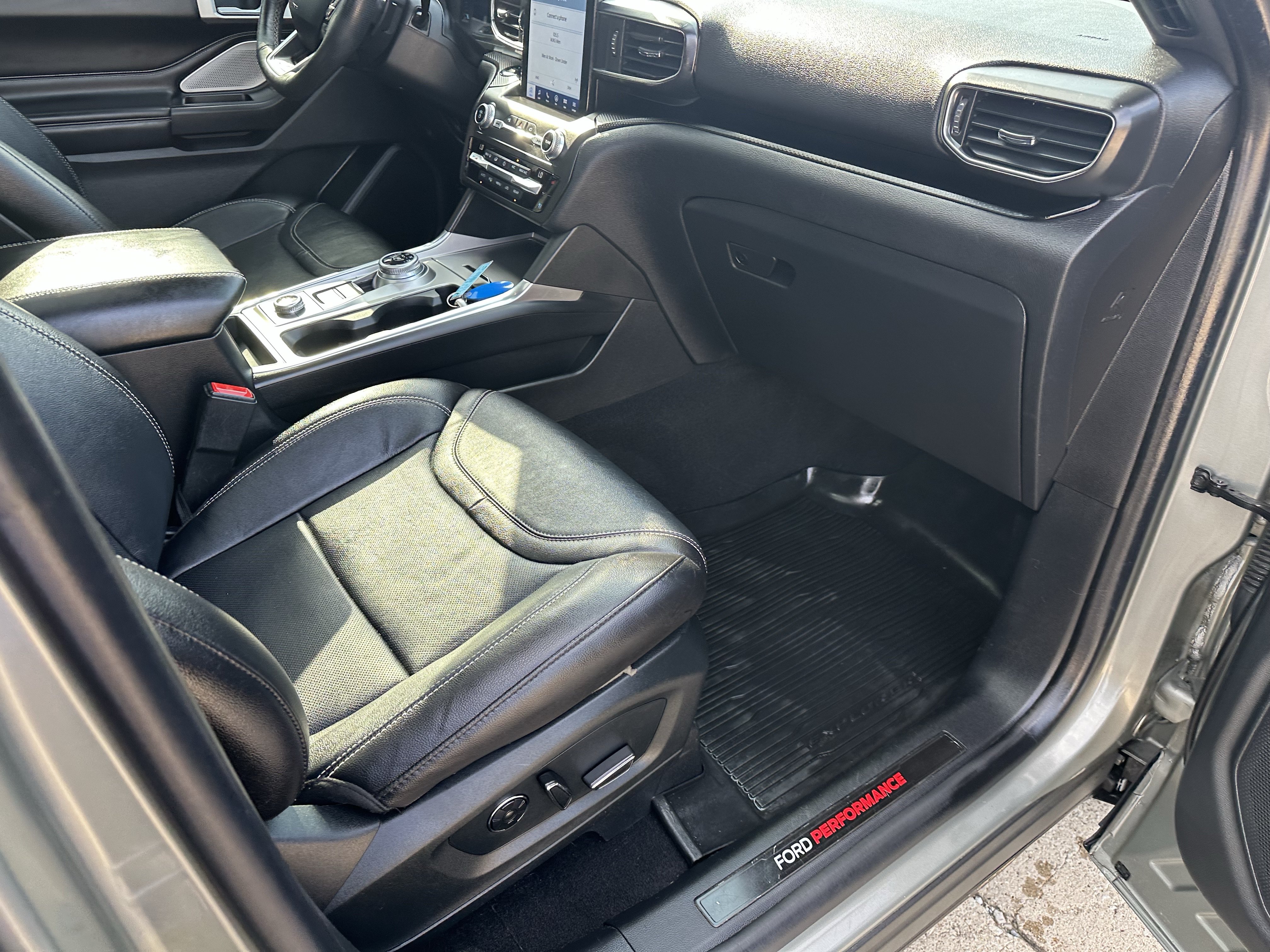 Used 2020 Ford Explorer ST w/ ST Street Pack AWD/4WD image 15
