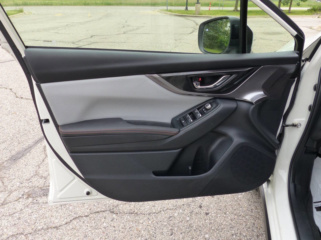 Used 2019 Subaru Crosstrek 2.0i Limited w/ Popular Package #4 image 19
