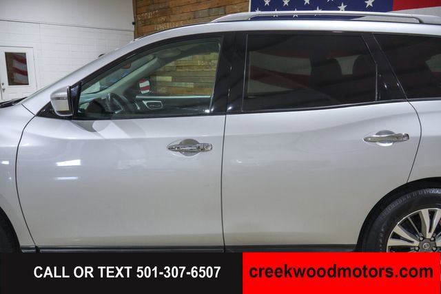 Used 2020 Nissan Pathfinder SV FWD image 8