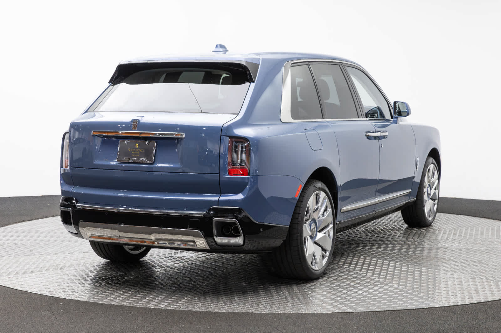 New 2027 Rolls-Royce Cullinan AWD/4WD image 7