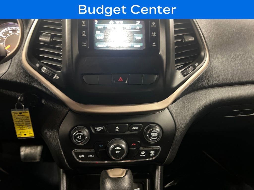 Used 2014 Jeep Cherokee Latitude w/ Cold Weather Group image 22