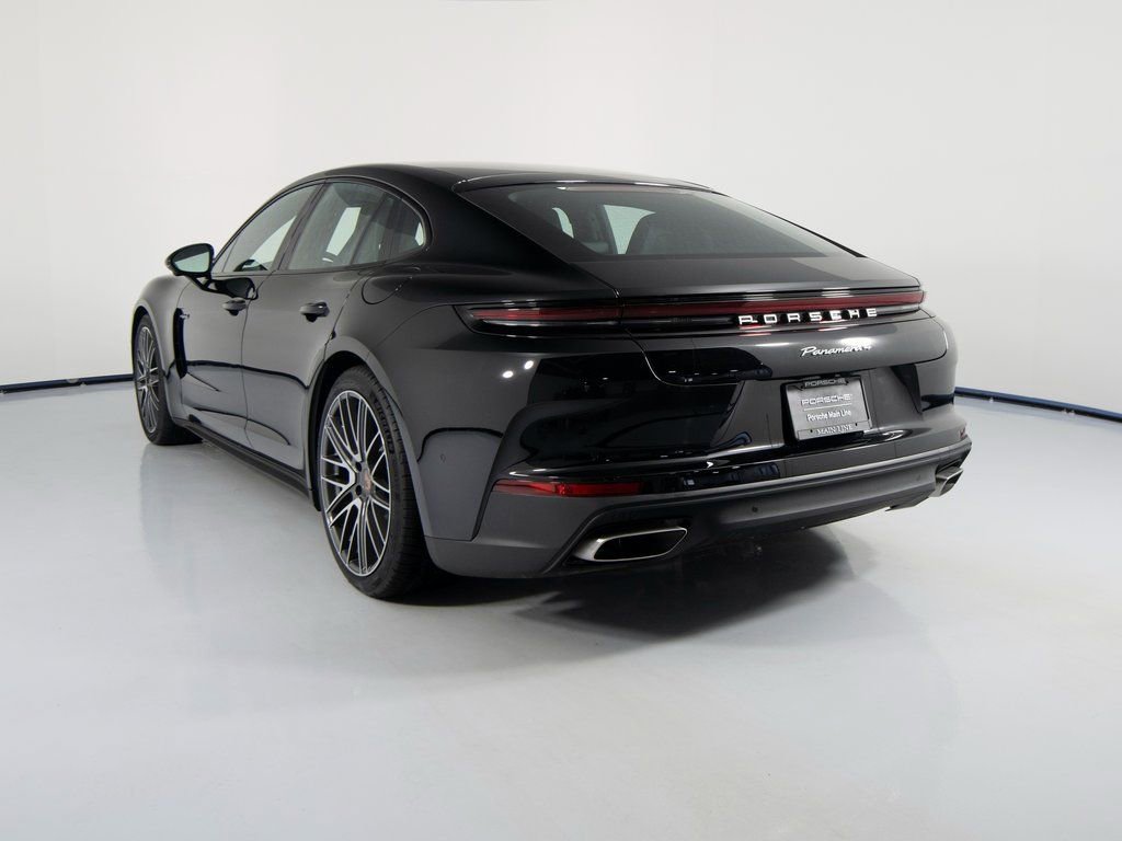 New 2026 Porsche Panamera 4 image 3