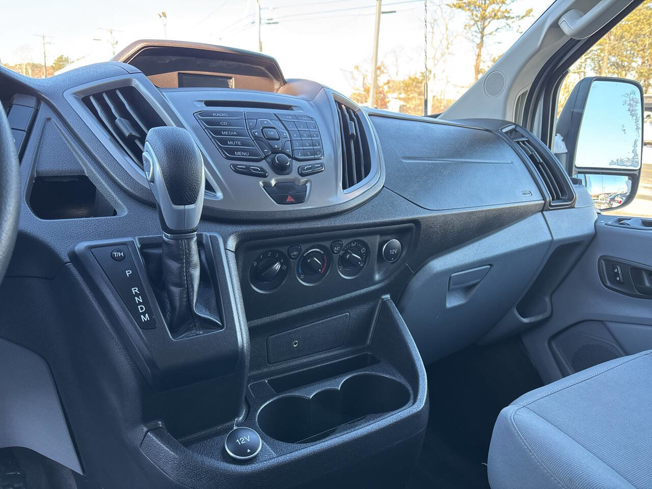 Used 2017 Ford Transit 350 XLT image 17