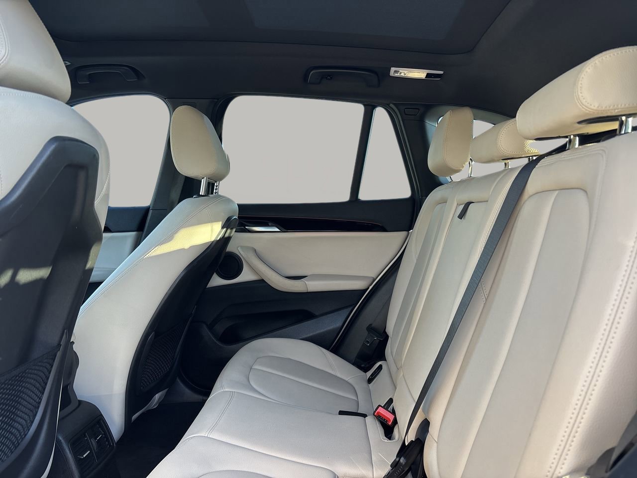 Used 2021 BMW X1 xDrive28i image 17