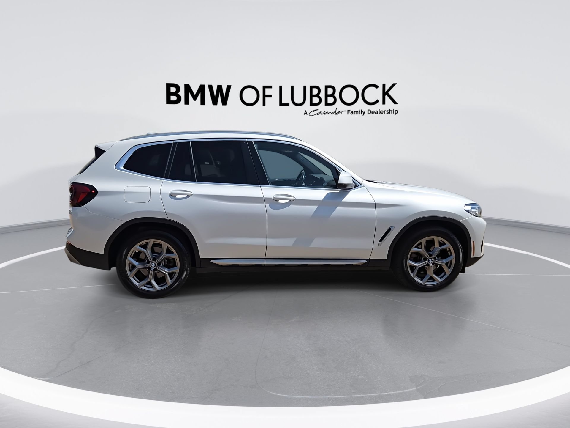 Used 2024 BMW X3 sDrive30i RWD image 9