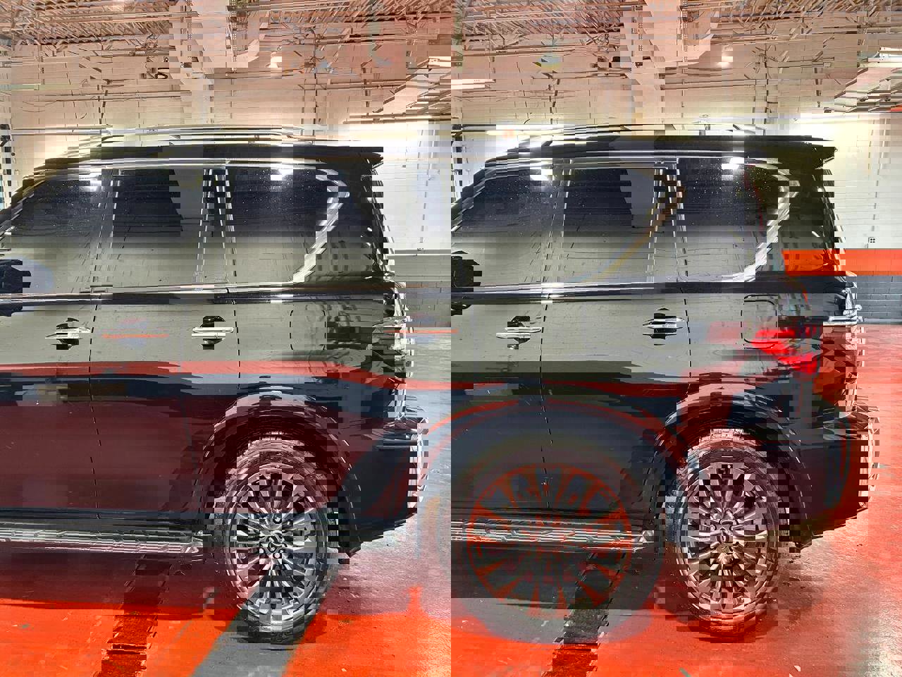 Used 2022 Nissan Armada Platinum w/ Captain's Chairs Package image 13