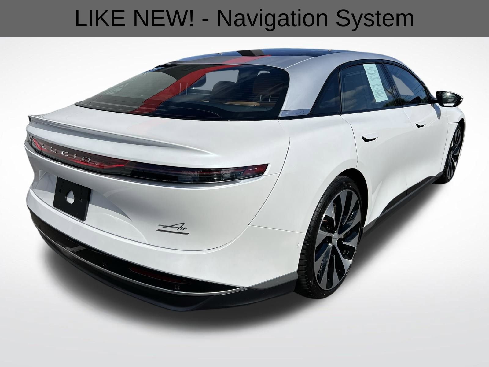 Used 2023 Lucid Air Touring image 12
