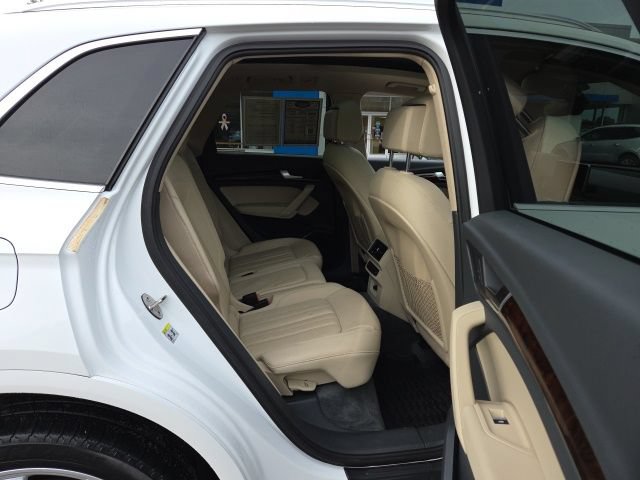 Used 2018 Audi Q5 2.0T Premium Plus w/ Premium Plus Package AWD/4WD image 56