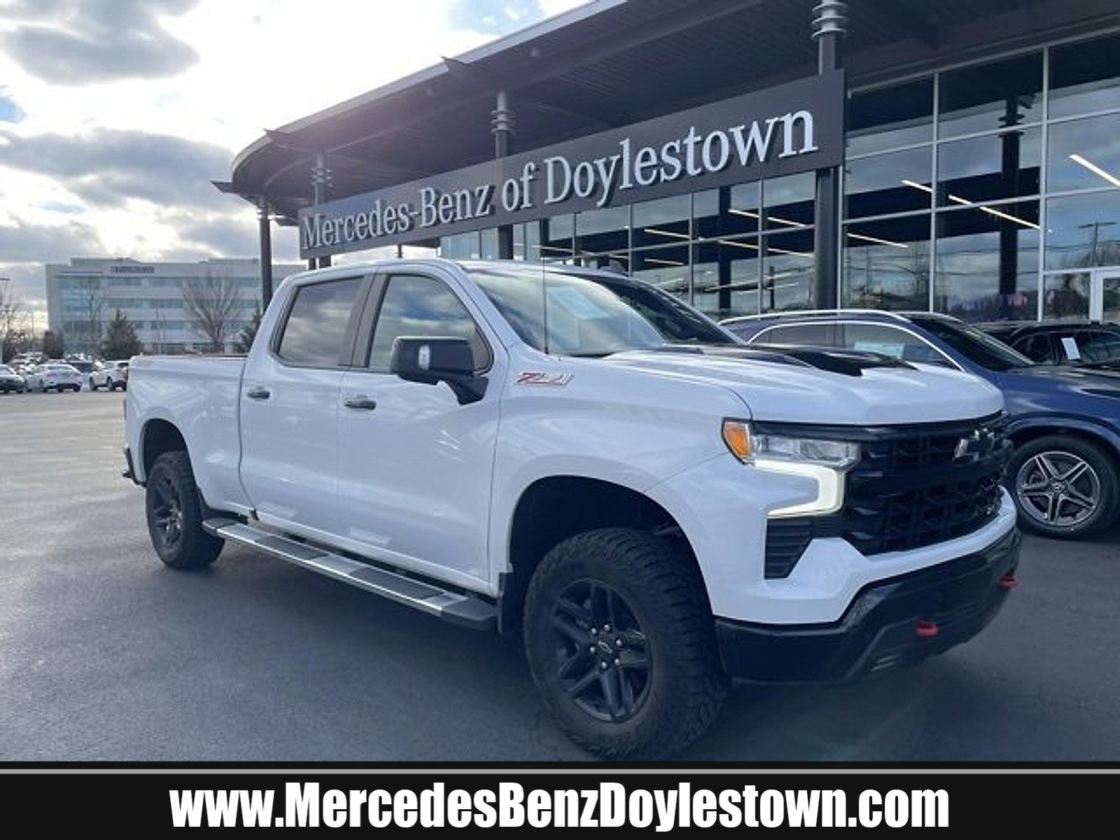 Used 2024 Chevrolet Silverado 1500 LT Trail Boss w/ LT Trail Boss Premium Package video 1