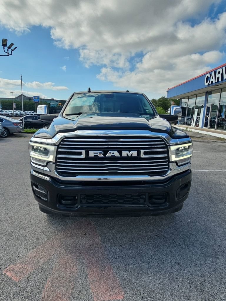 Used 2024 RAM 2500 Laramie AWD/4WD image 2