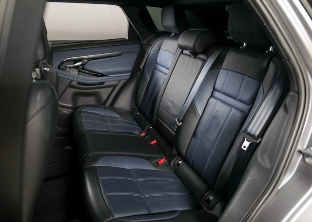 Used 2020 Land Rover Range Rover Evoque R-Dynamic SE image 5