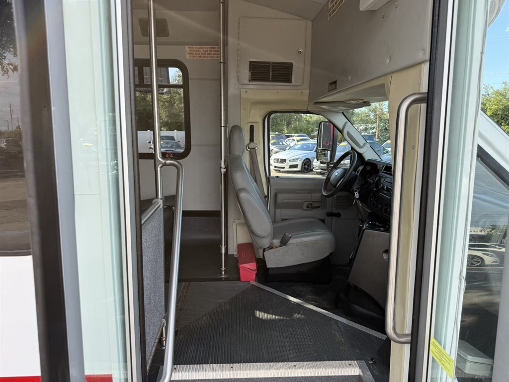 Used 2015 Ford E-450 and Econoline 450 Super Duty w/ Shuttle Bus Prep Package RWD image 14