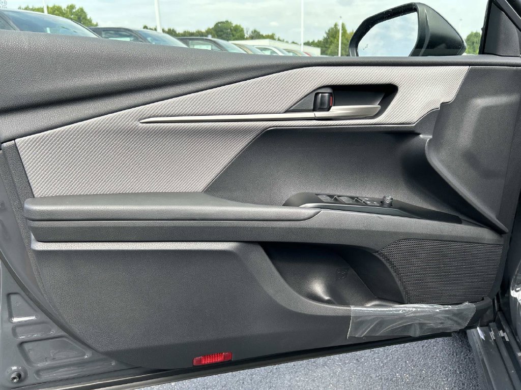 New 2026 Toyota Camry SE w/ Convenience Package FWD image 25
