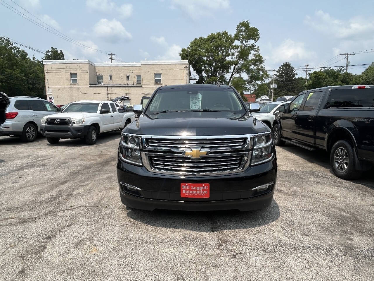 Used 2015 Chevrolet Tahoe LTZ AWD/4WD image 3