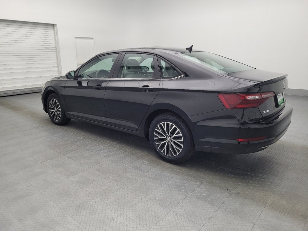 Used 2020 Volkswagen Jetta SE image 3