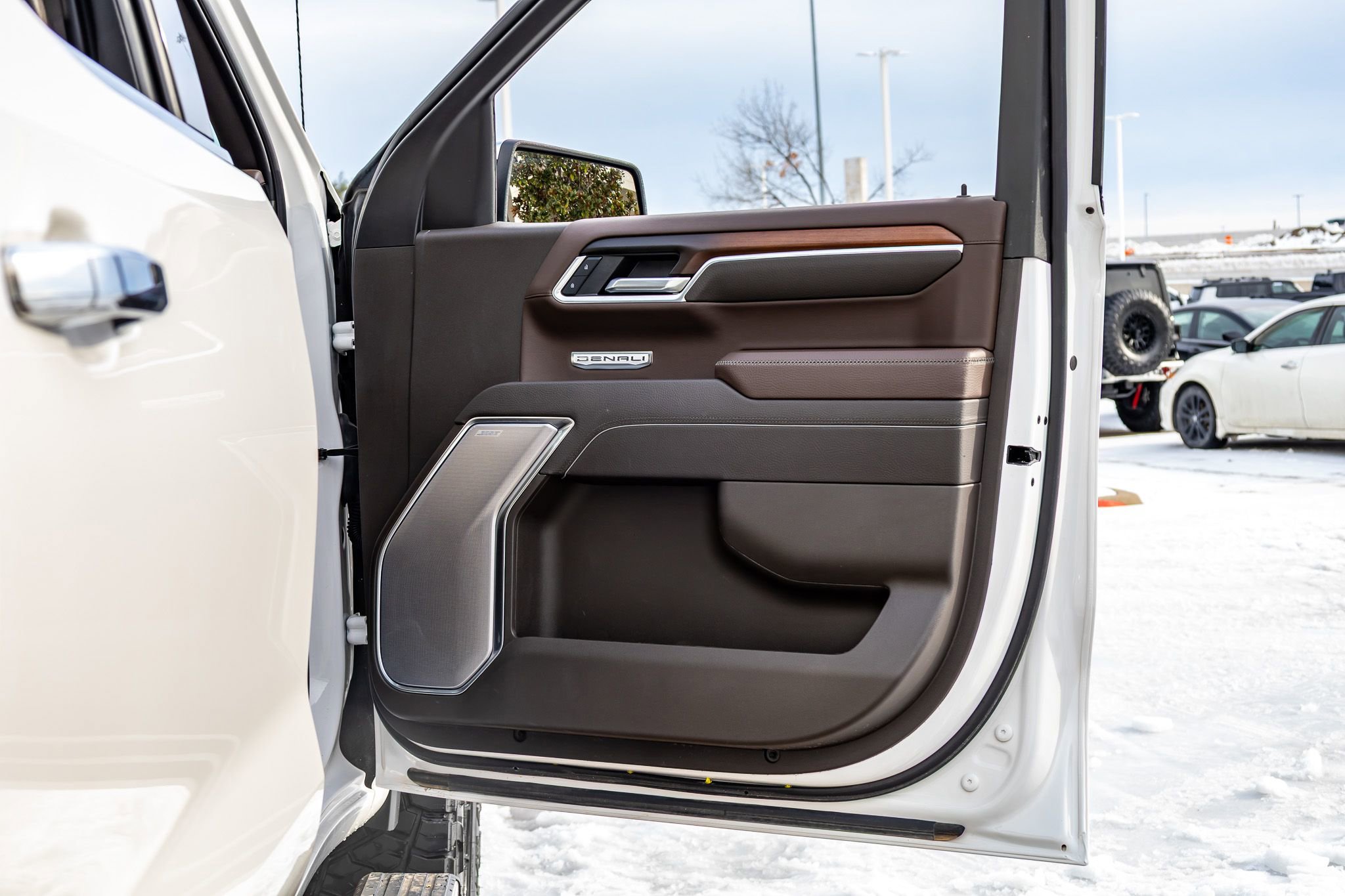 Used 2025 GMC Sierra 1500 Denali image 37