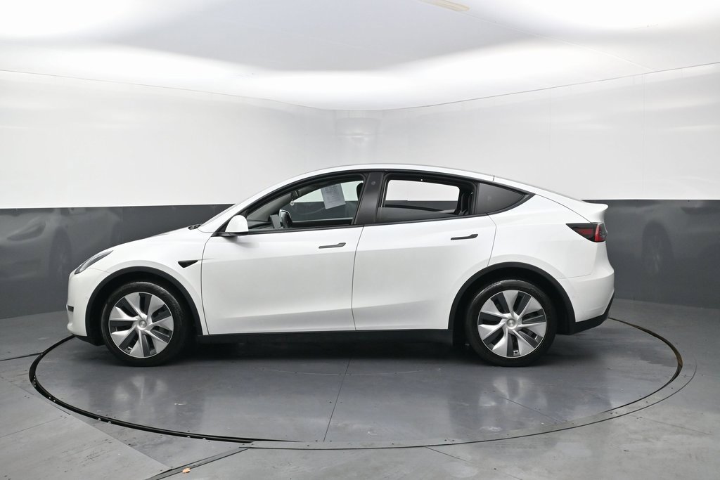 Used 2021 Tesla Model Y Long Range image 43