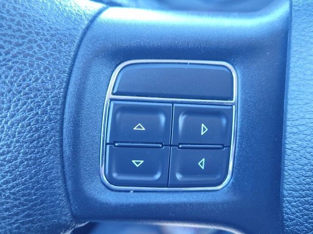 Used 2015 RAM 1500 Express image 39