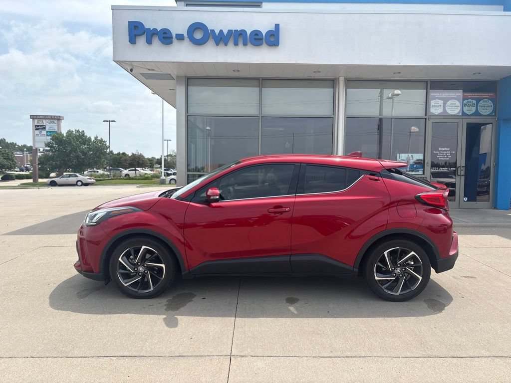 Used 2020 Toyota C-HR Limited FWD image 8