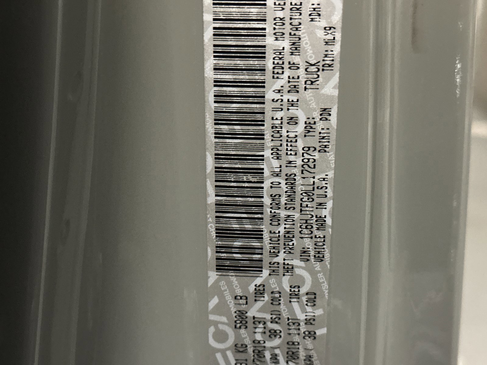 Used 2020 Jeep Gladiator Overland image 27