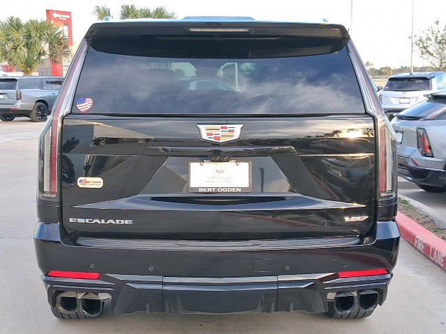 Used 2025 Cadillac Escalade ESV V image 5