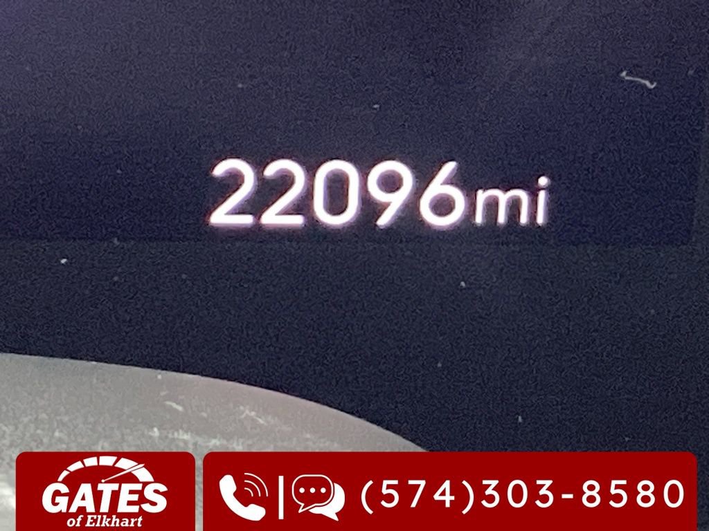 Used 2025 Buick Encore GX Preferred AWD/4WD image 4