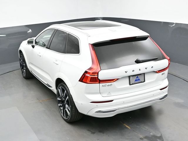 Used 2023 Volvo XC60 B5 Ultimate image 47