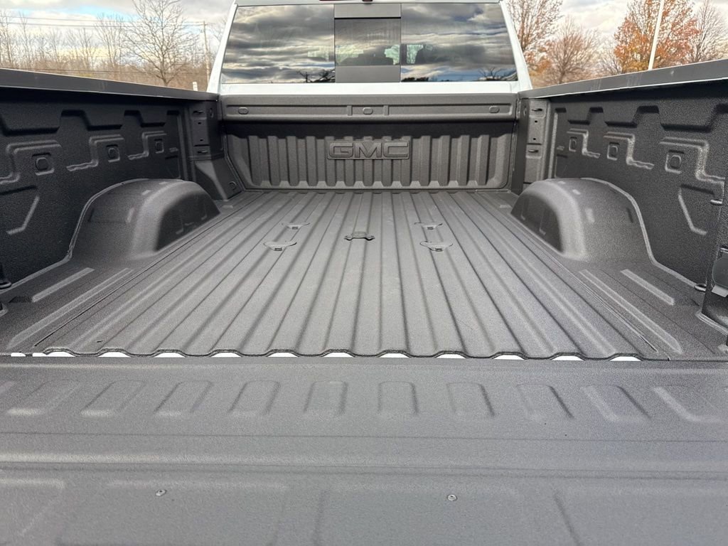 New 2026 GMC Sierra 2500 SLT w/ SLT Premium Package image 14