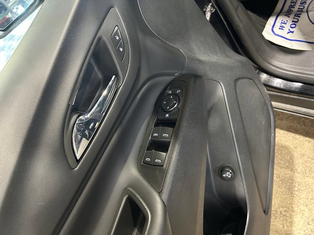 Used 2022 Chevrolet Equinox LT FWD image 14