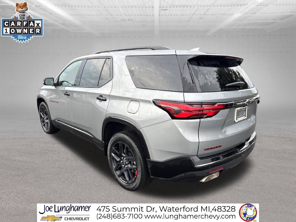 Certified 2023 Chevrolet Traverse Premier w/ Redline Edition FWD image 5