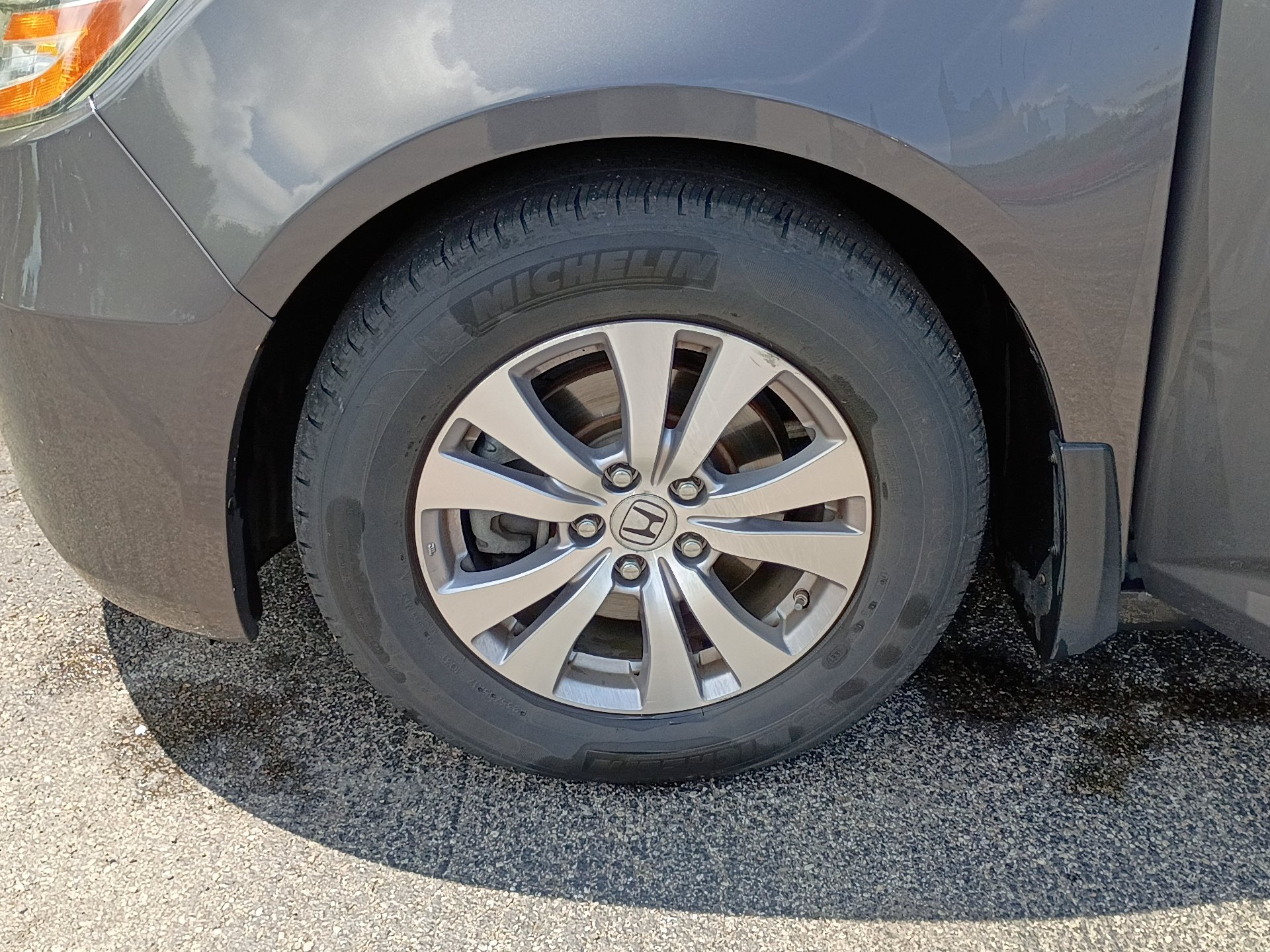 Used 2014 Honda Odyssey EX image 10