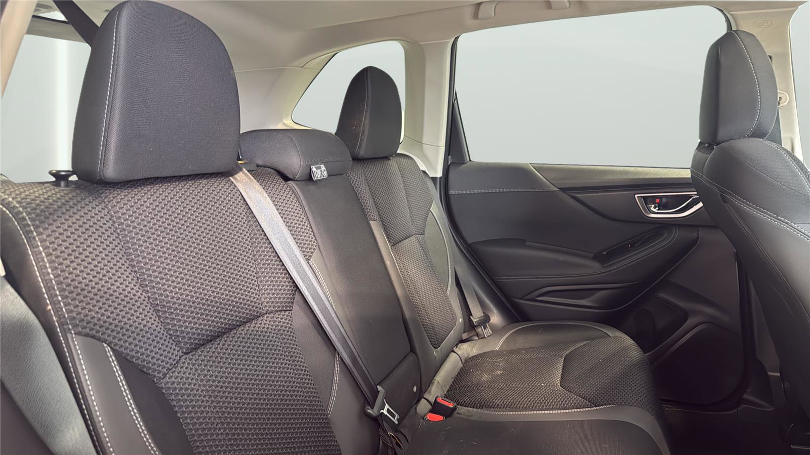 Used 2023 Subaru Forester Premium image 17