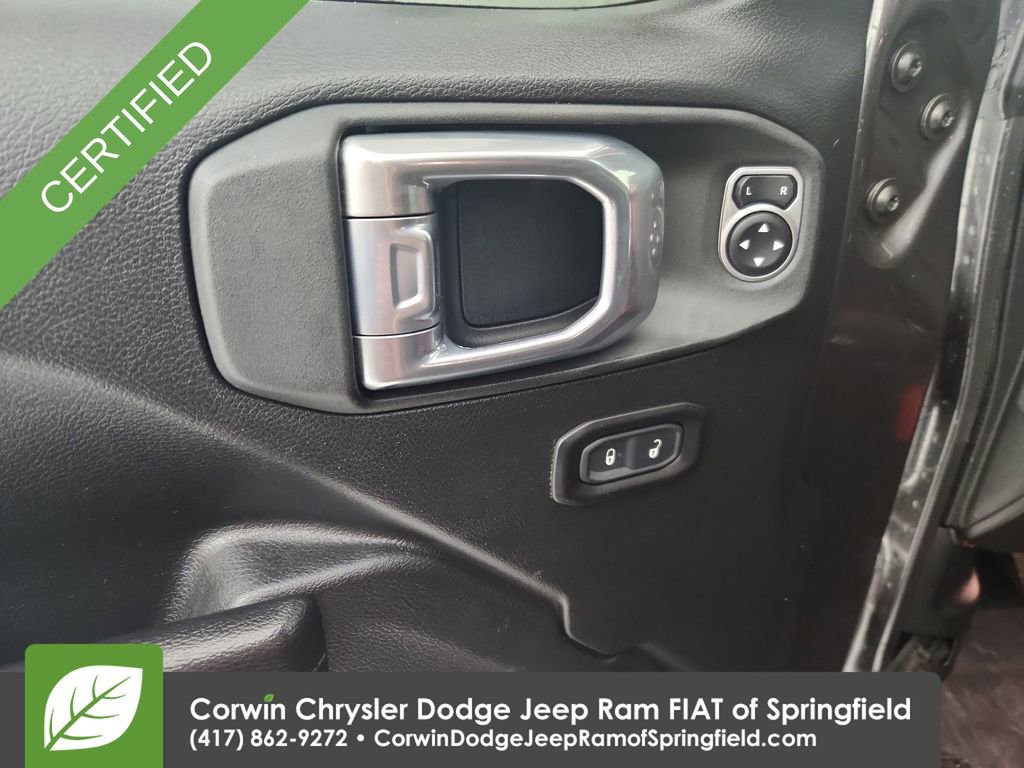 Certified 2021 Jeep Wrangler Unlimited Rubicon w/ Cold Weather Group image 13