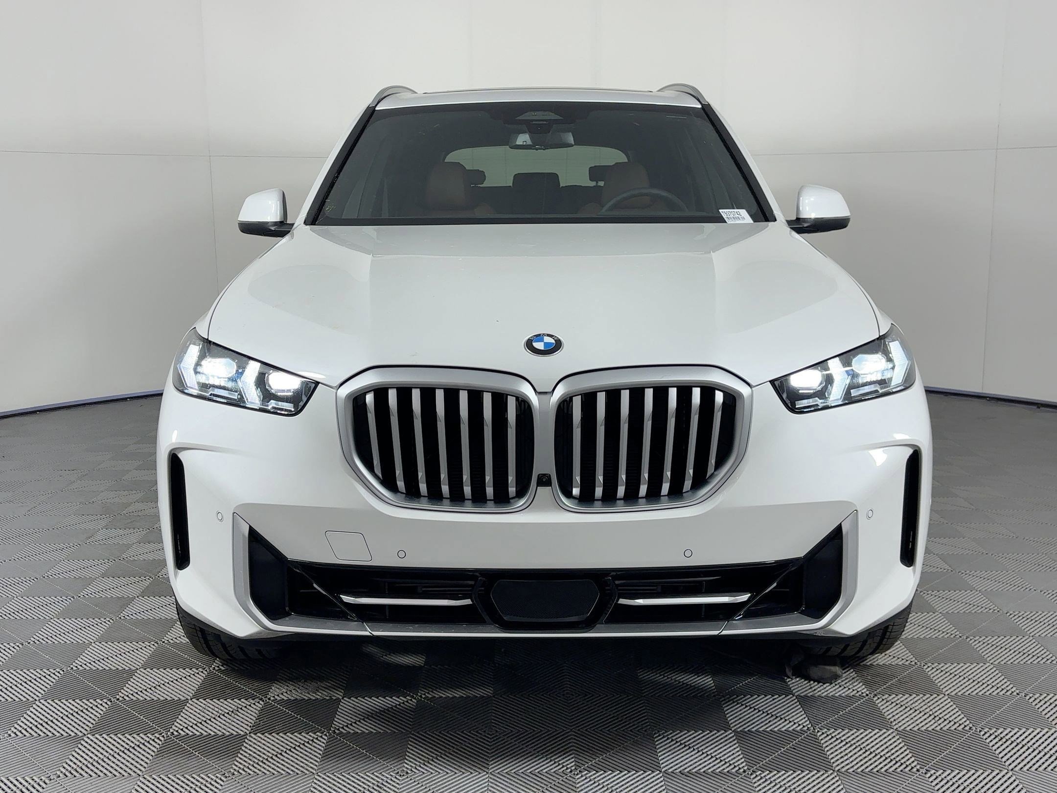 Used 2026 BMW X5 sDrive40i w/ Premium Package RWD image 6