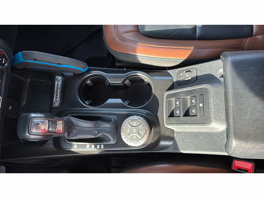 Used 2022 Ford Bronco Outer Banks AWD/4WD image 16