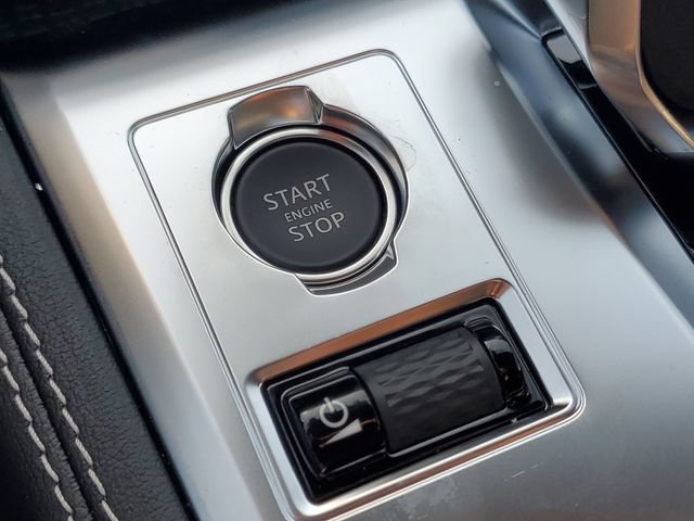Certified 2026 Jaguar F-PACE R-Dynamic S AWD/4WD image 31