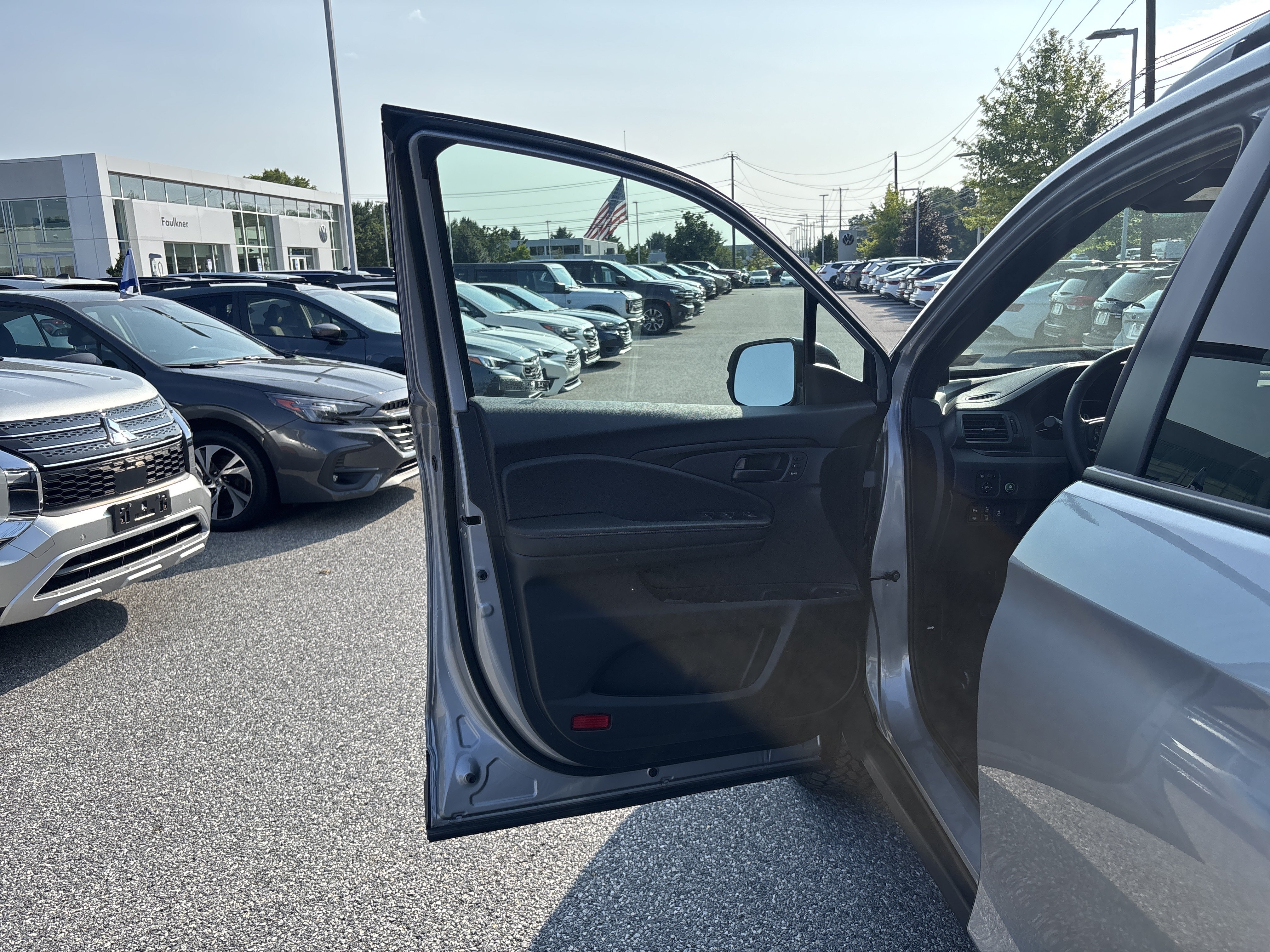 Used 2025 Honda Passport TrailSport image 26
